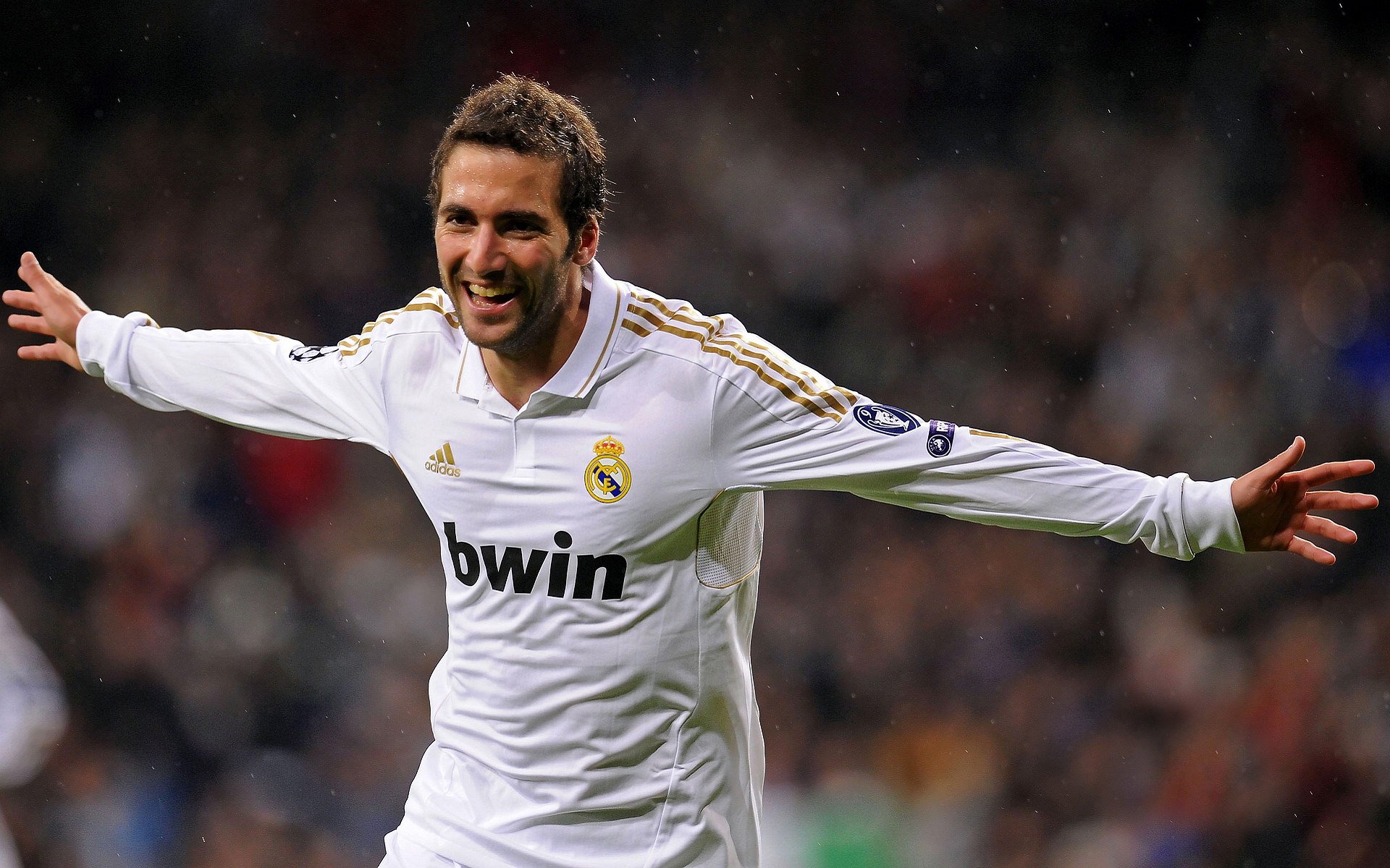 切尔西边锋闪耀，全队士气回升，切尔西巅峰时期阵容