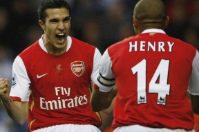 Leyu Sport下载-勇士队豪取27连胜，联盟无敌，勇士26连胜